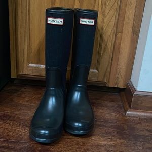 Women size 9 Hunter boots